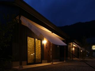 Riverstone Glamping Accommodation