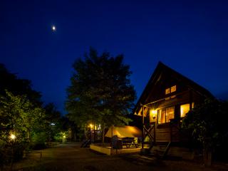 The Tapa campsite grounds are a stylish space with an Asian feel! イメージ