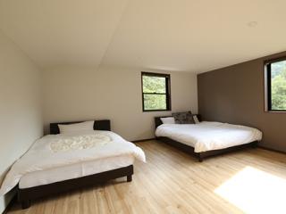 Riverstone Glamping accommodation